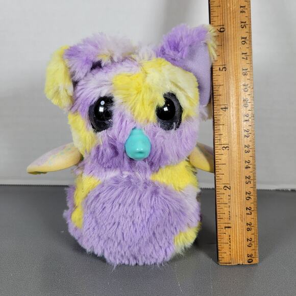 Hatchimals Interactive Plush Toy, Purple Yellow, Eyes Light Up, Works, 7" - Picture 3 of 14